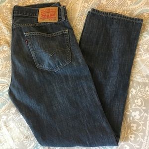 34x32 Levi’s regular fit stretch jeans - style 505